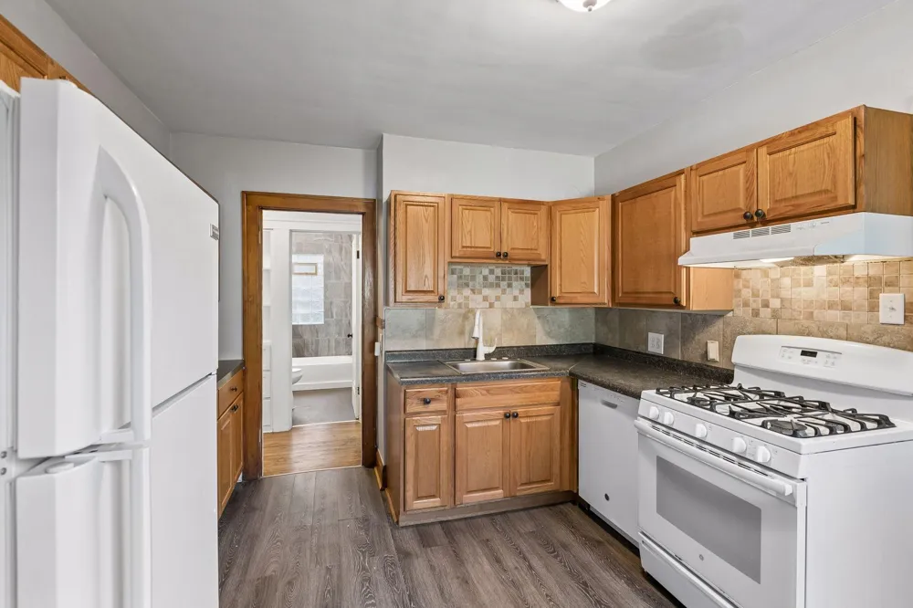 2323 Ilion Avenue Minneapolis, MN 55411