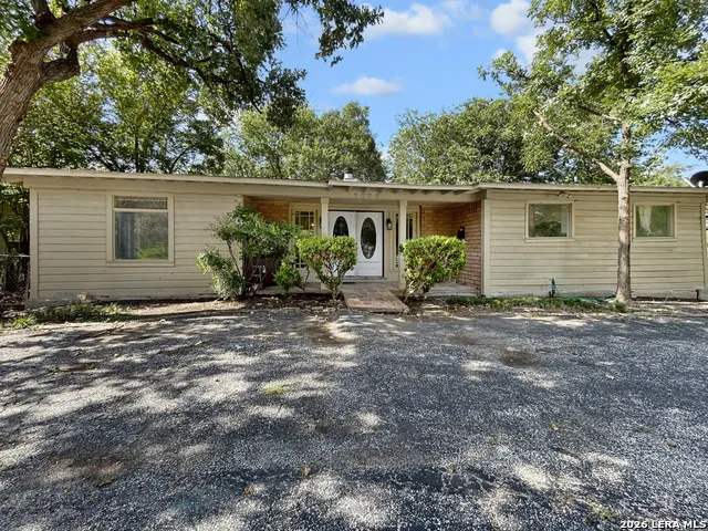 1028 IVY LN Terrell Hills, TX 78209