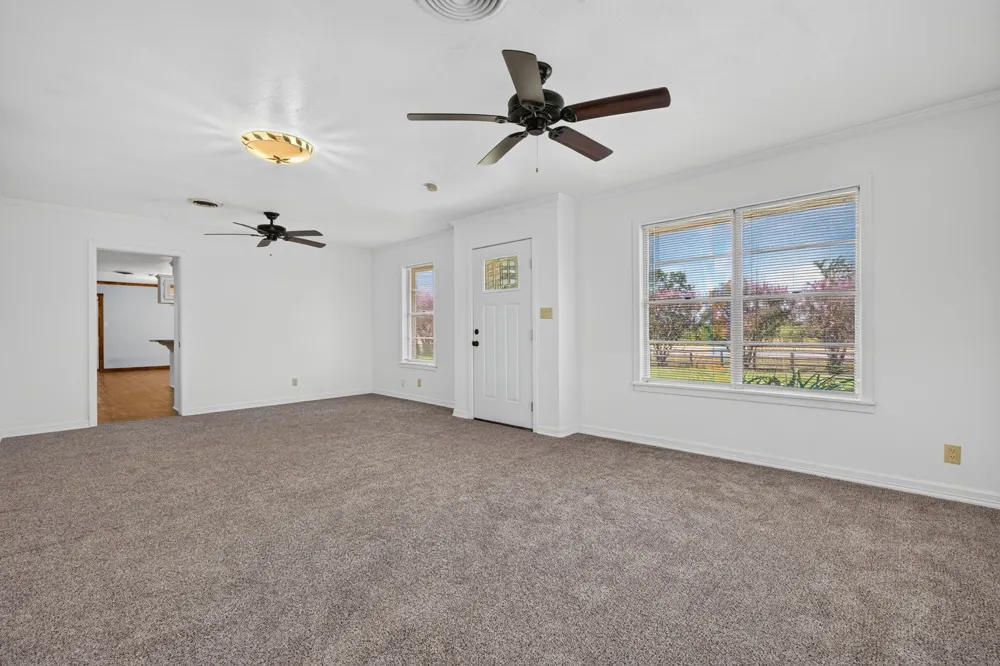 12434 Fm 937 Thornton, TX 76687