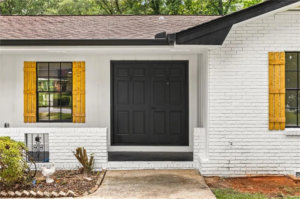 4607 Bexley Dr Stone Mountain, GA 30083
