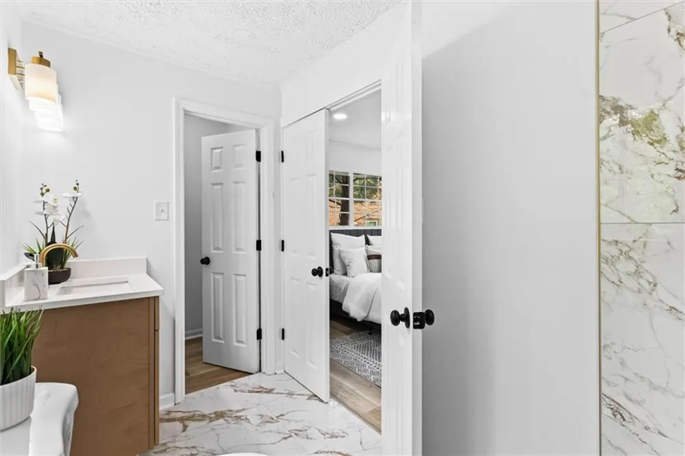 4607 Bexley Dr Stone Mountain, GA 30083