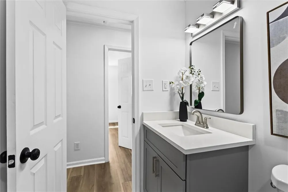 4607 Bexley Dr Stone Mountain, GA 30083