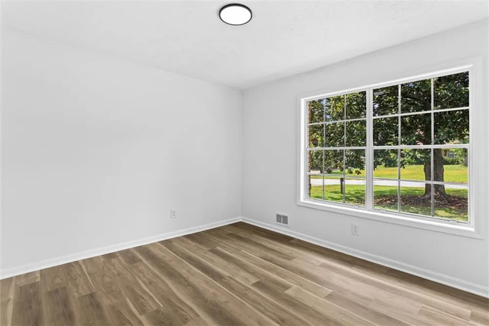 4607 Bexley Dr Stone Mountain, GA 30083