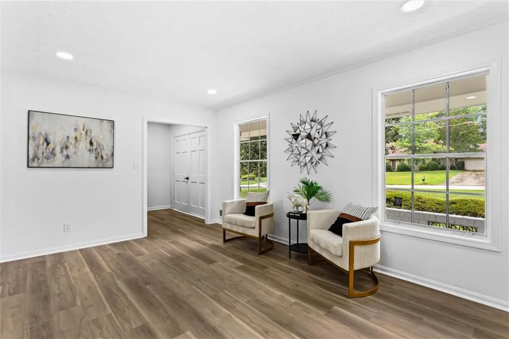 4607 Bexley Dr Stone Mountain, GA 30083