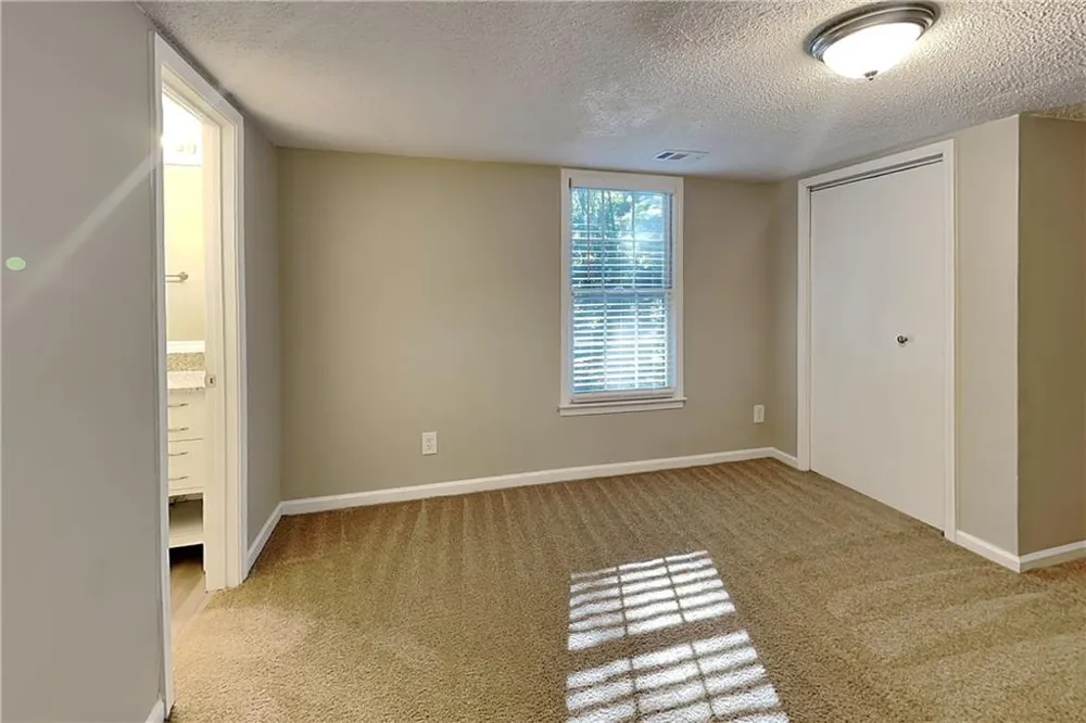 1261 Brookton Woods Way Dacula, GA 30019