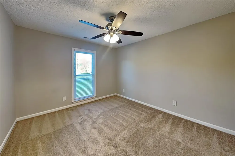 1261 Brookton Woods Way Dacula, GA 30019