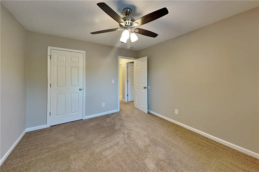 1261 Brookton Woods Way Dacula, GA 30019