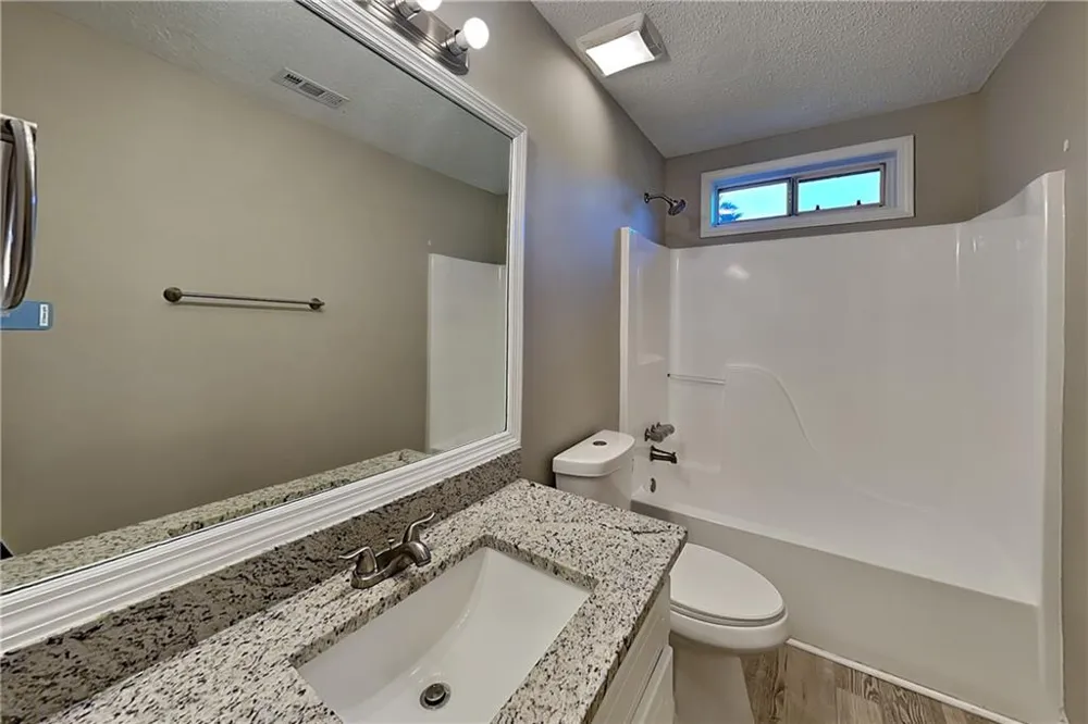 1261 Brookton Woods Way Dacula, GA 30019