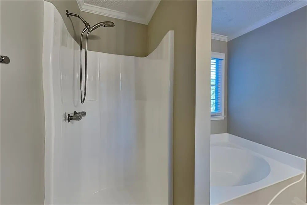 1261 Brookton Woods Way Dacula, GA 30019