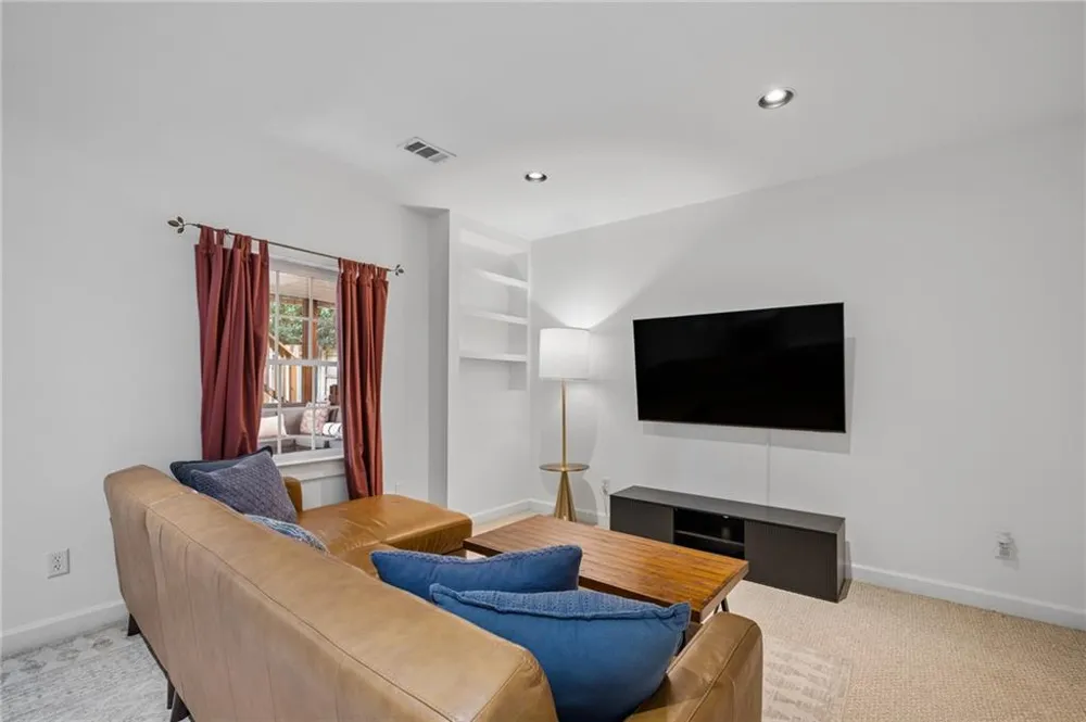 2024 Gramercy Circle Atlanta, GA 30341