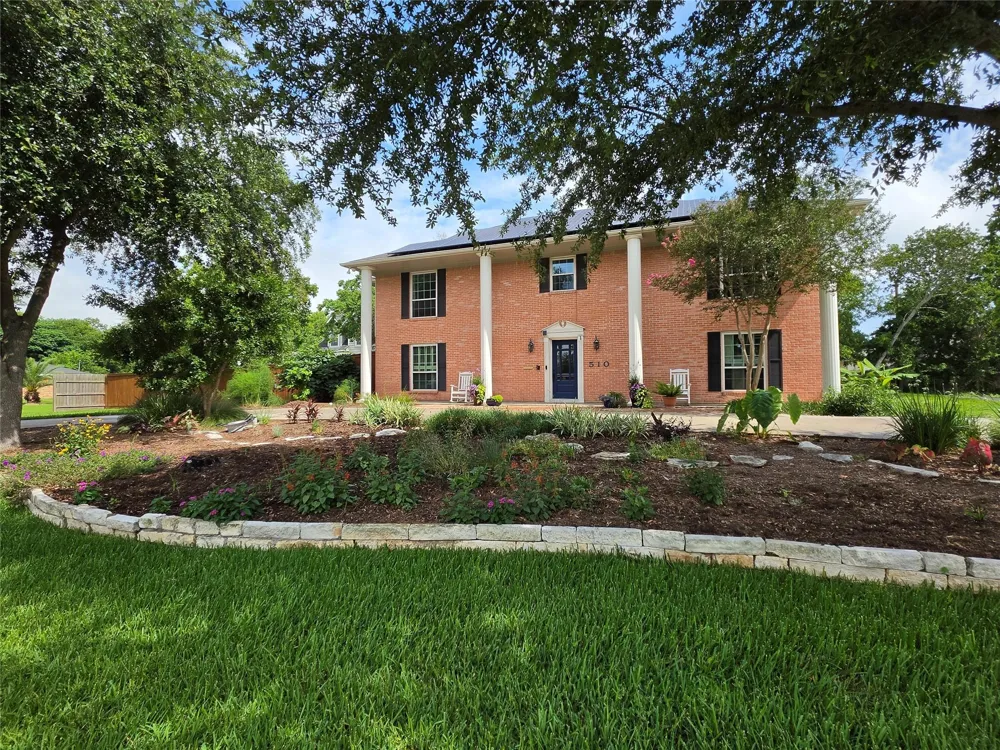 510 Shore Acres Boulevard La Porte, TX 77571