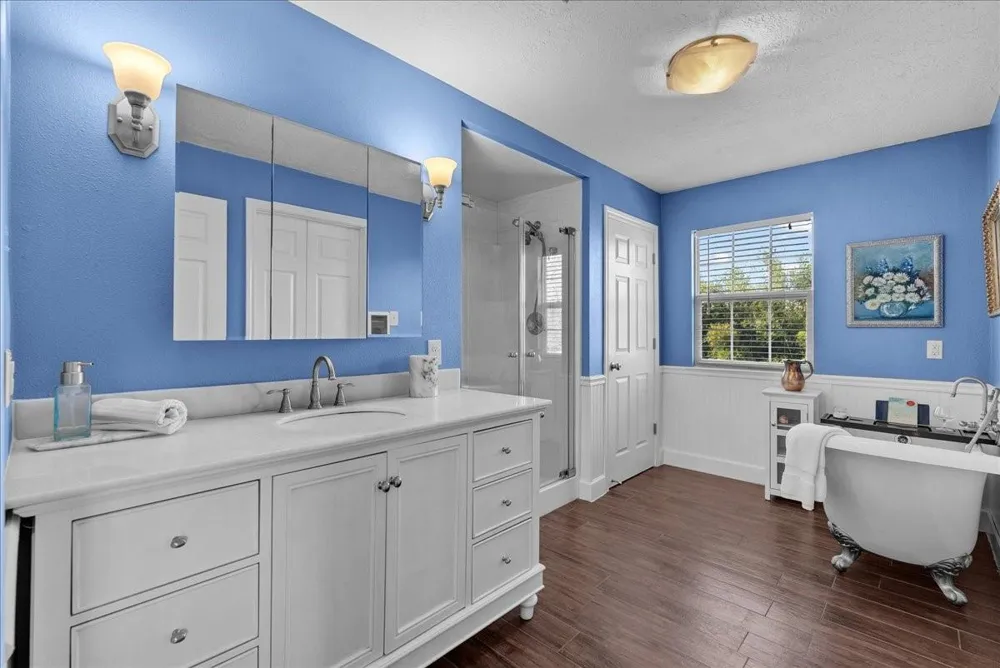 510 Shore Acres Boulevard La Porte, TX 77571