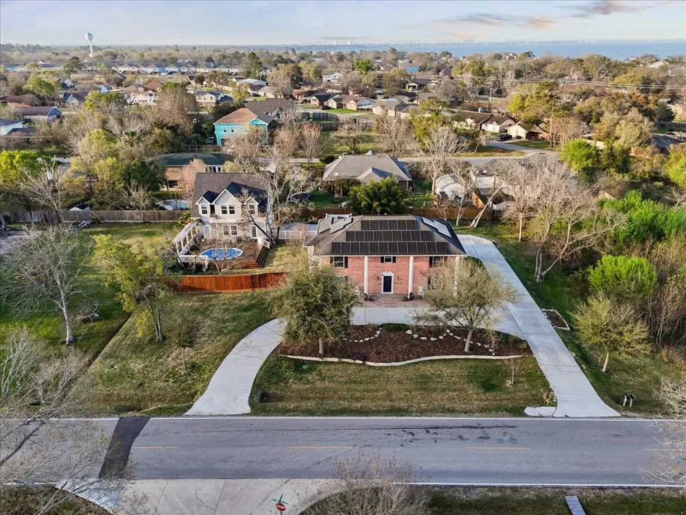 510 Shore Acres Boulevard La Porte, TX 77571