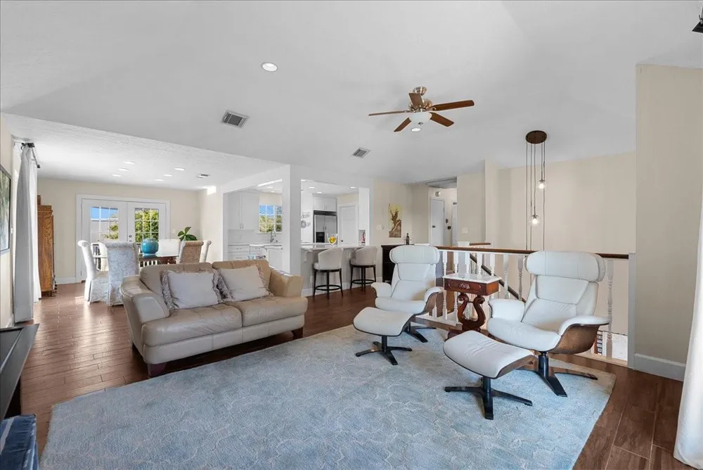 510 Shore Acres Boulevard La Porte, TX 77571