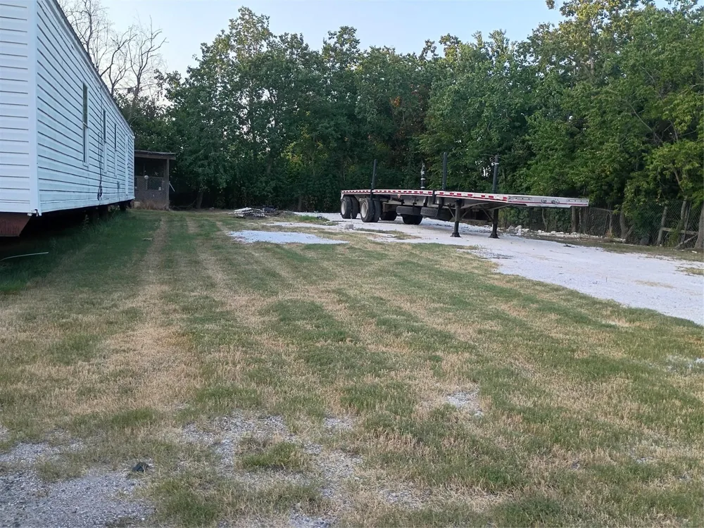 2709 East Fwy Baytown, TX 77521