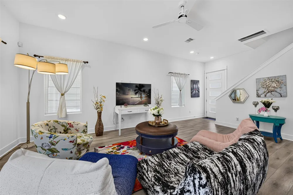 778 W Tidwell Road #C Houston, TX 77091