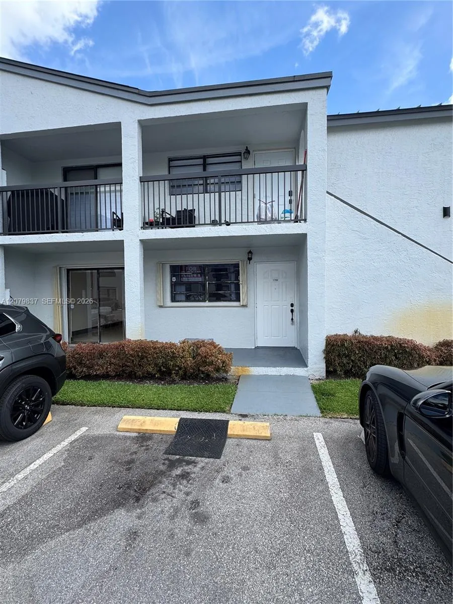 18224 Mediterranean Blvd #2-17 Miami, FL 33015