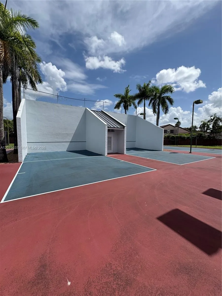 18224 Mediterranean Blvd #2-17 Miami, FL 33015