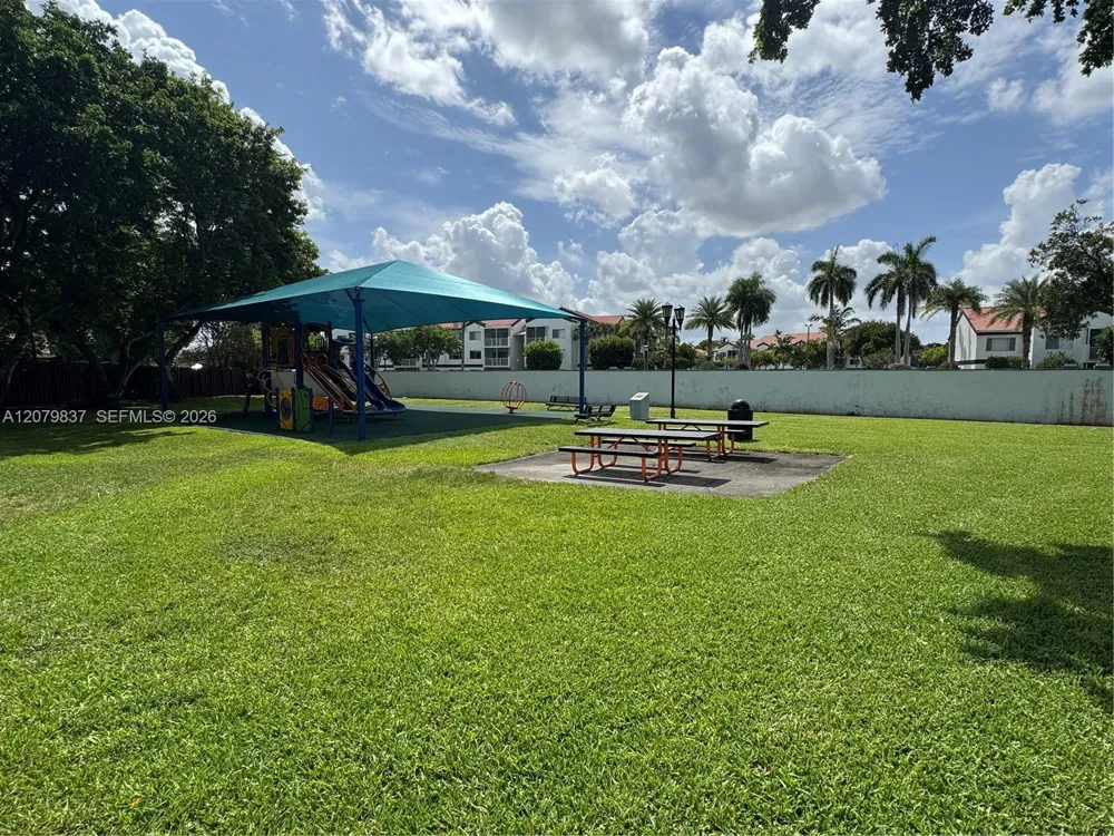 18224 Mediterranean Blvd #2-17 Miami, FL 33015