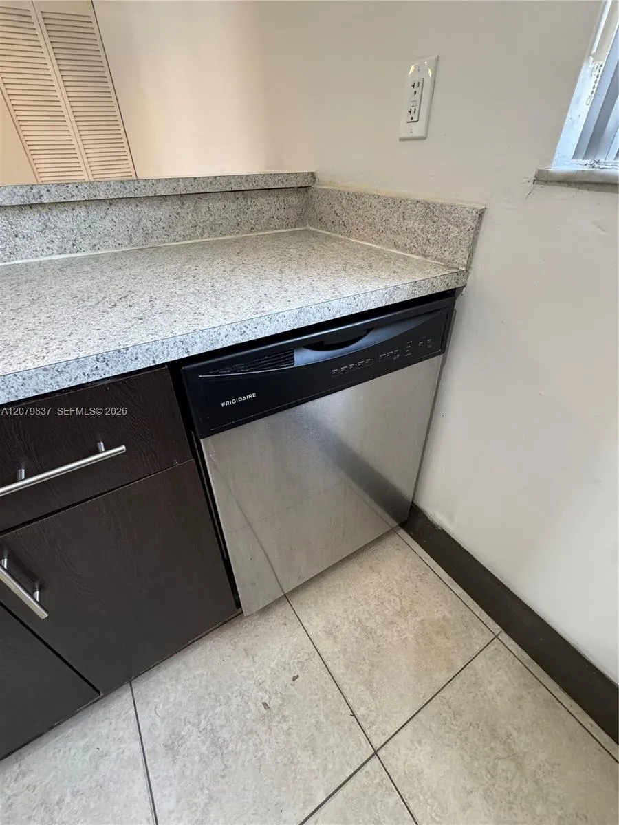 18224 Mediterranean Blvd #2-17 Miami, FL 33015