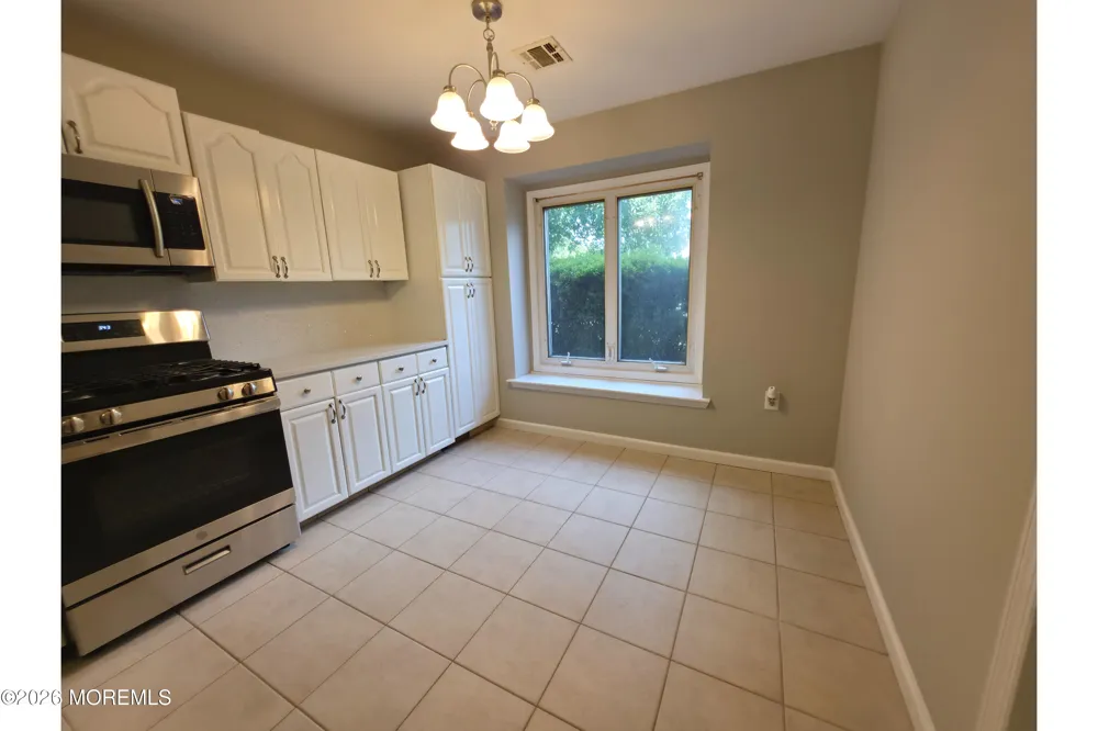 283 Plum Drive Marlboro, NJ 07746