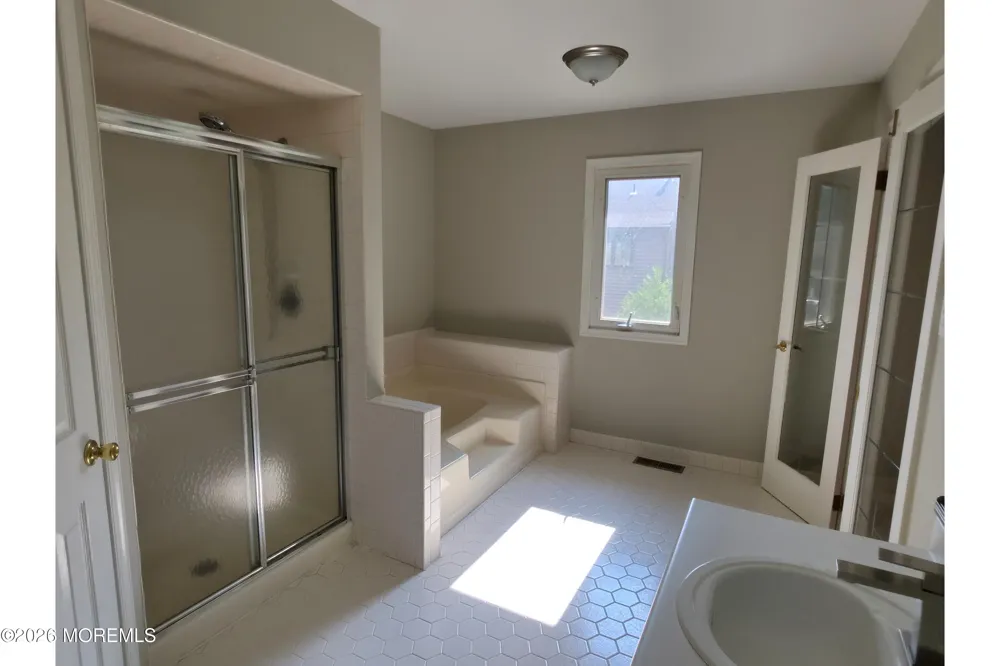 283 Plum Drive Marlboro, NJ 07746