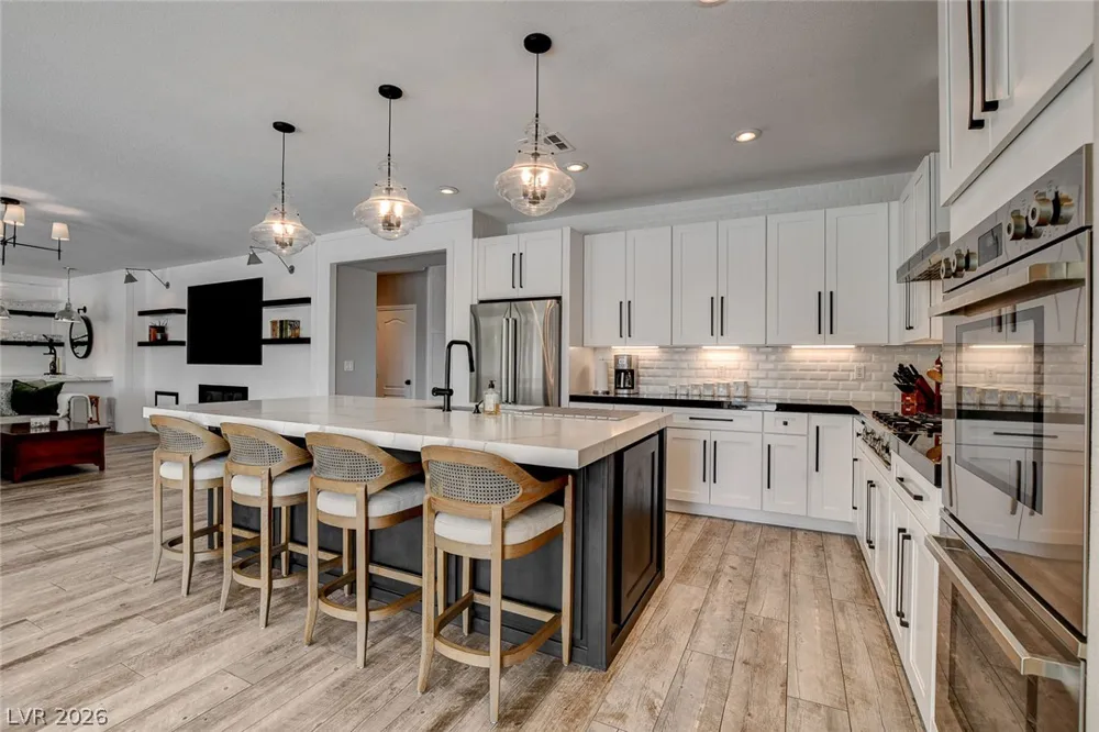 3095 Regal Cove Street Las Vegas, NV 89117