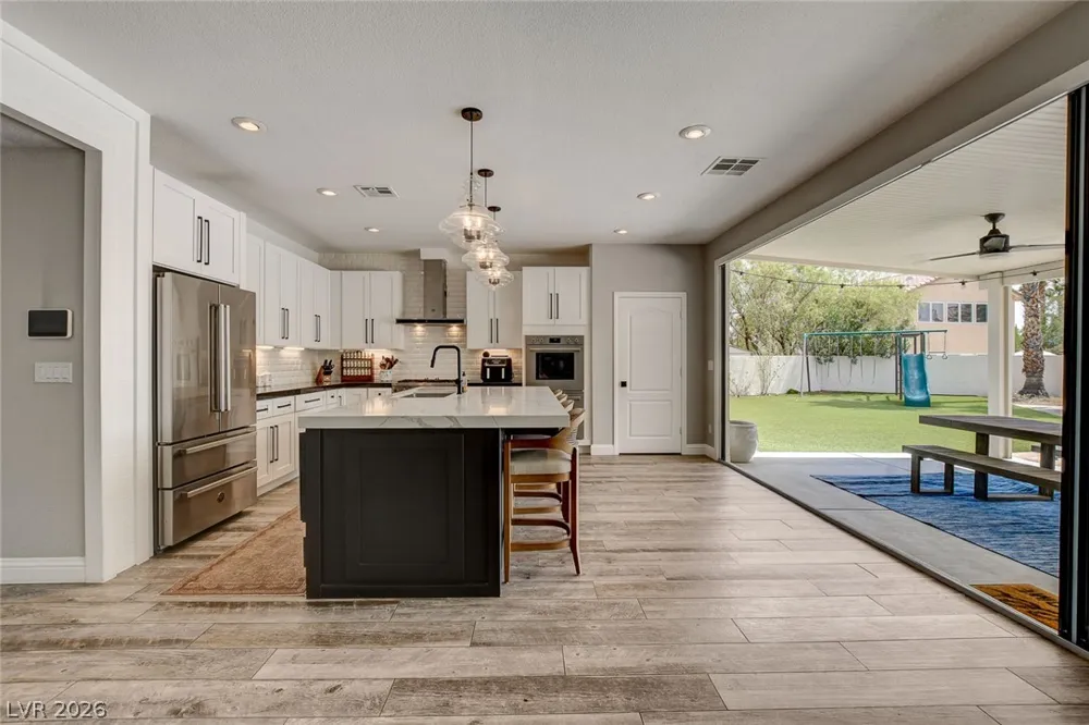 3095 Regal Cove Street Las Vegas, NV 89117