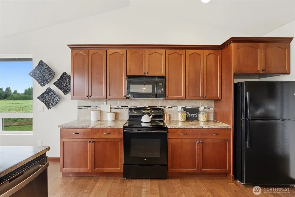 7406 100th Street NE Marysville, WA 98270