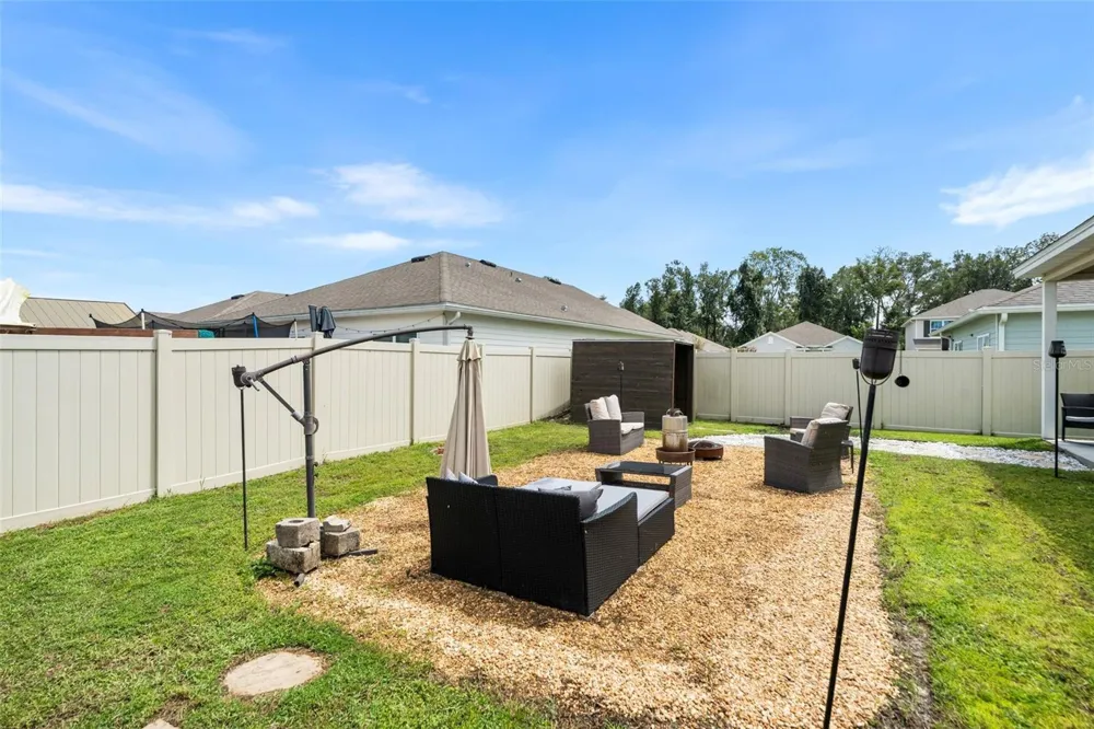 6043 SW 83RD TERRACE Gainesville, FL 32608