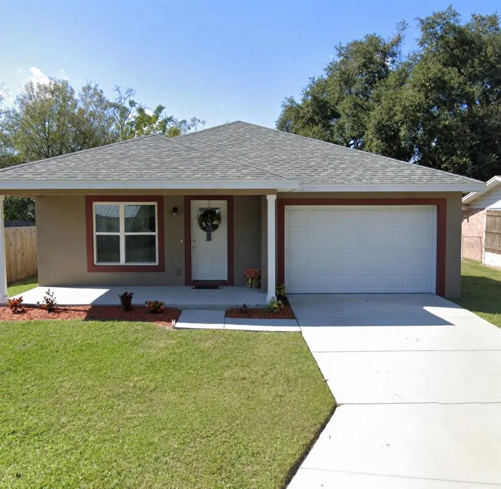 313 GRIFFIN AVENUE Lakeland, FL 33801
