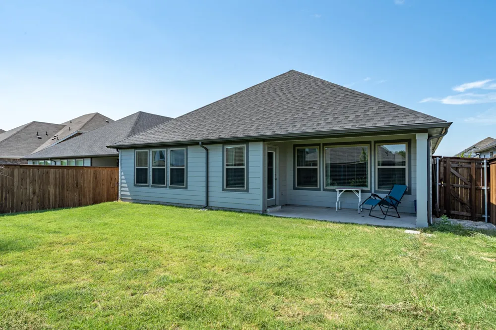 3621 Ray Roberts Drive Farmersville, TX 75442