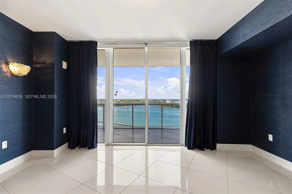 400 Alton Rd #1804 Miami Beach, FL 33139