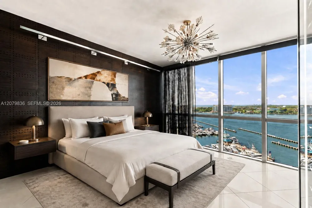 400 Alton Rd #1804 Miami Beach, FL 33139