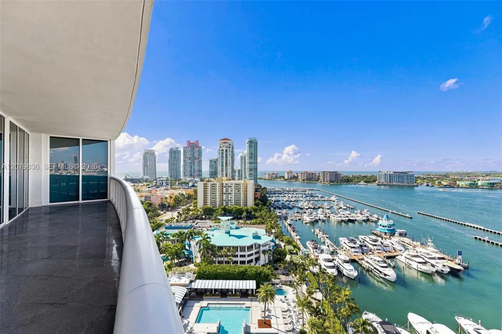 400 Alton Rd #1804 Miami Beach, FL 33139