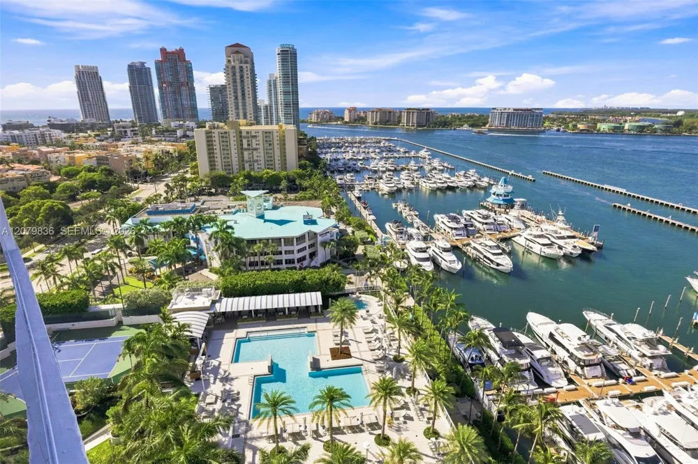 400 Alton Rd #1804 Miami Beach, FL 33139