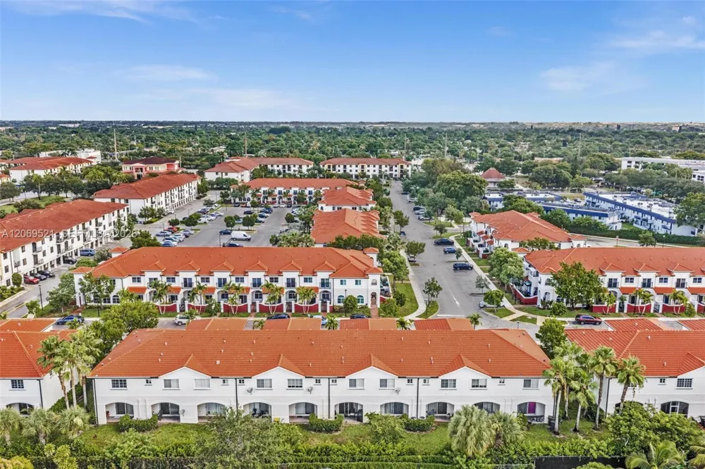3530 NW 29th Ct Lauderdale Lakes, FL 33311