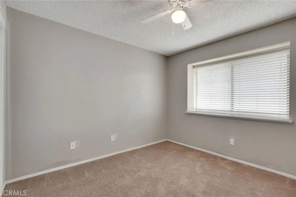 10130 Evelyn California City, CA 93505