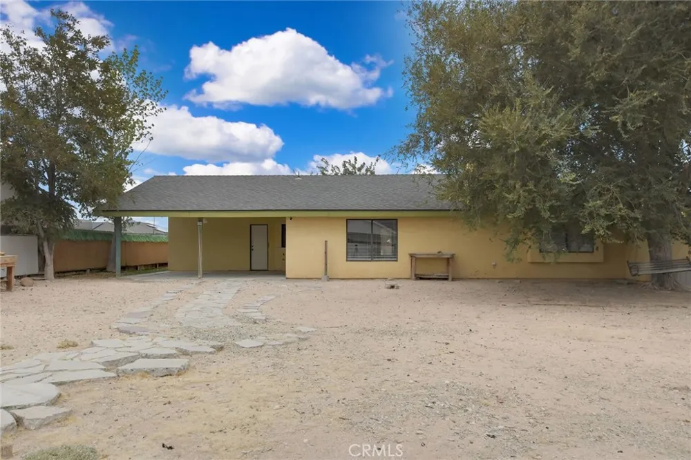 10130 Evelyn California City, CA 93505