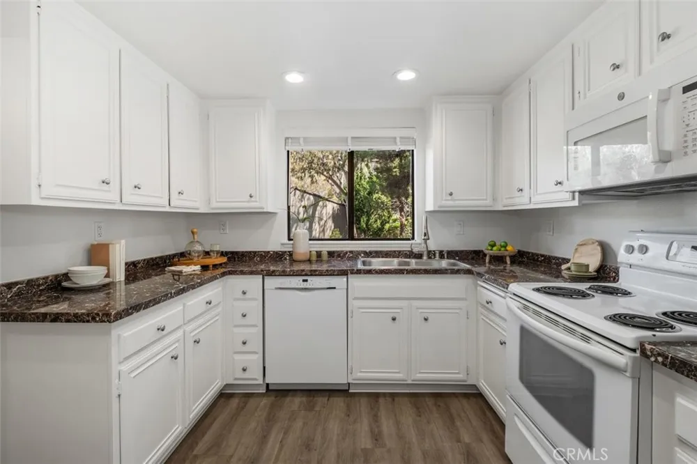 31383 E Nine Drive Laguna Niguel, CA 92677