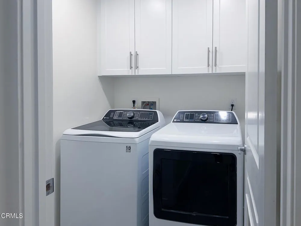 1568 E Thompson Boulevard Ventura, CA 93001