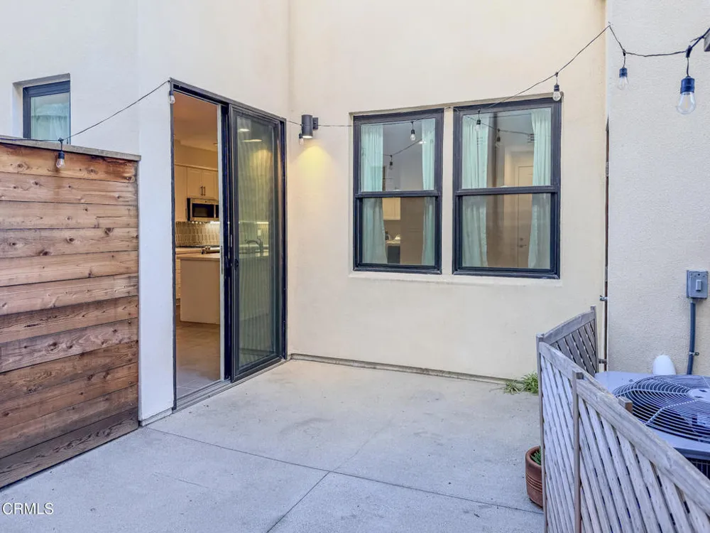 1568 E Thompson Boulevard Ventura, CA 93001