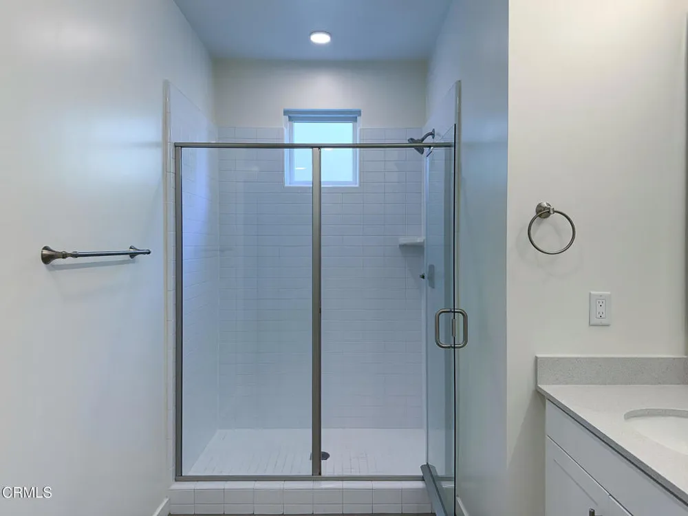 1568 E Thompson Boulevard Ventura, CA 93001