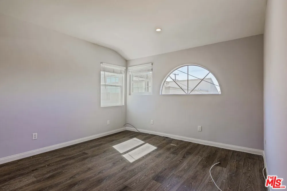 1112 Ocean Park Boulevard #D Santa Monica, CA 90405