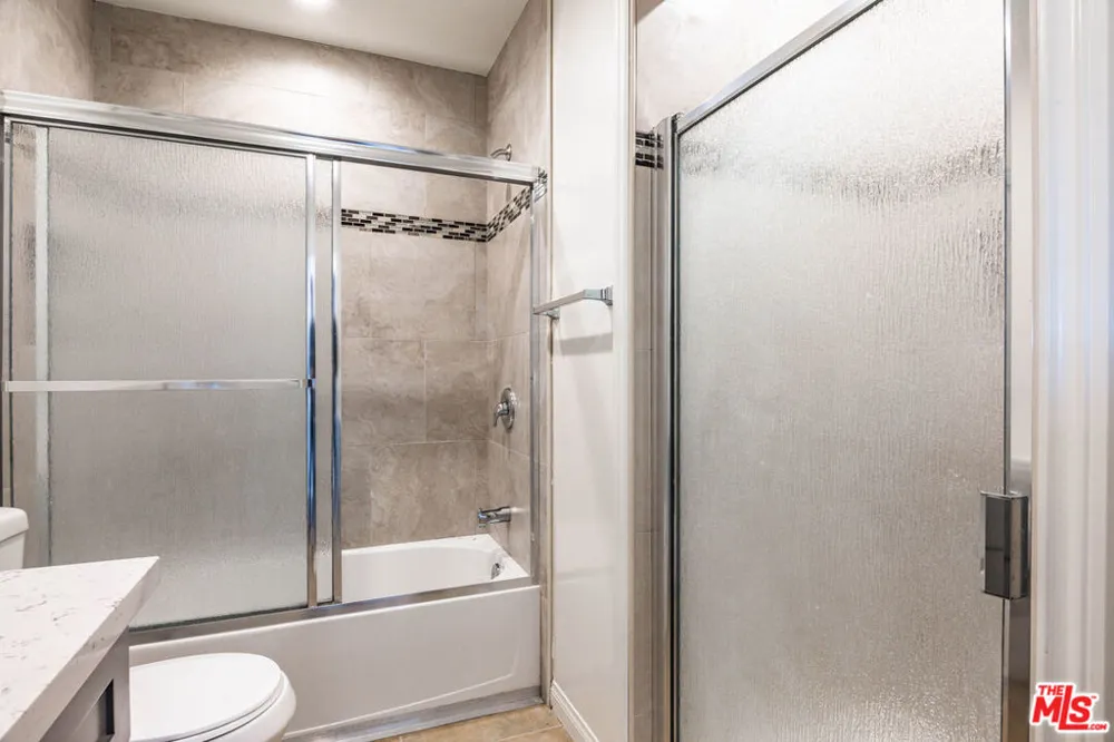 1112 Ocean Park Boulevard #D Santa Monica, CA 90405