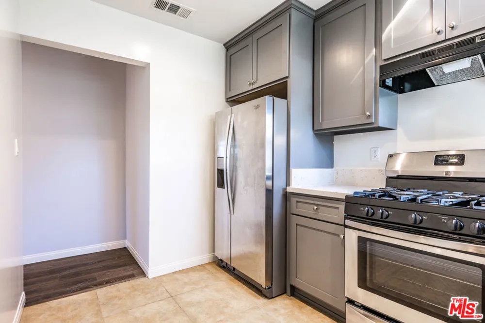 1112 Ocean Park Boulevard #D Santa Monica, CA 90405
