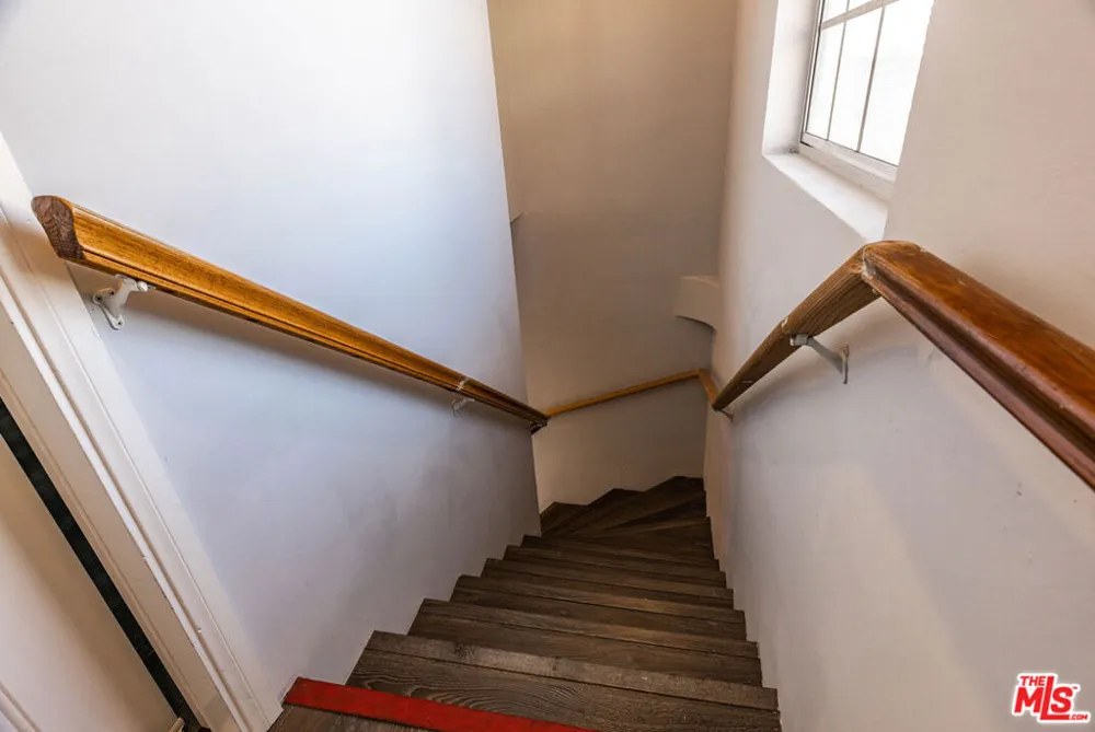 1112 Ocean Park Boulevard #D Santa Monica, CA 90405