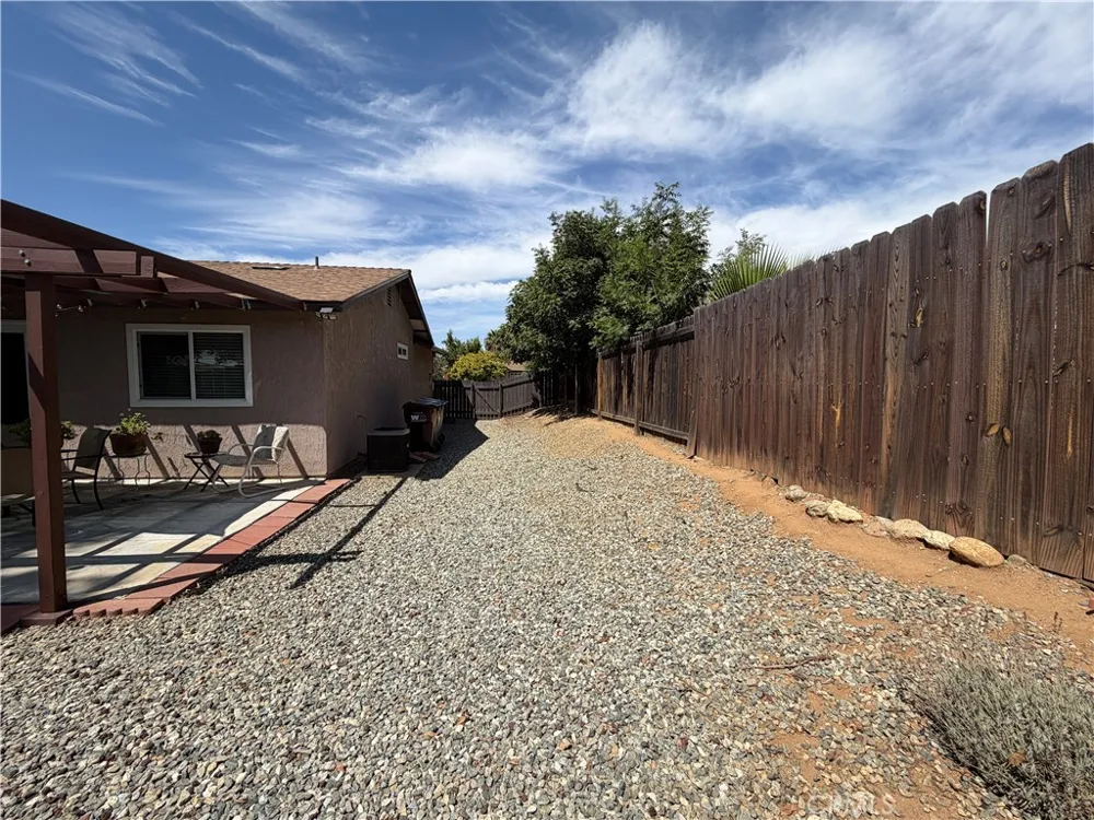 200 Janan Court Banning, CA 92220