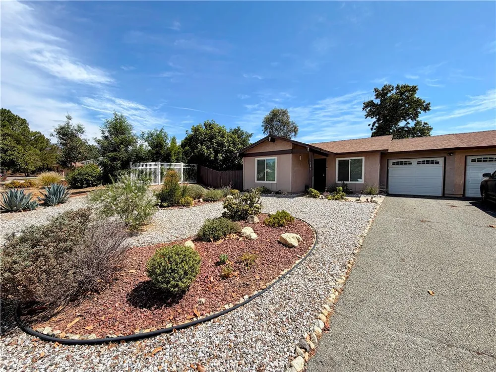 200 Janan Court Banning, CA 92220