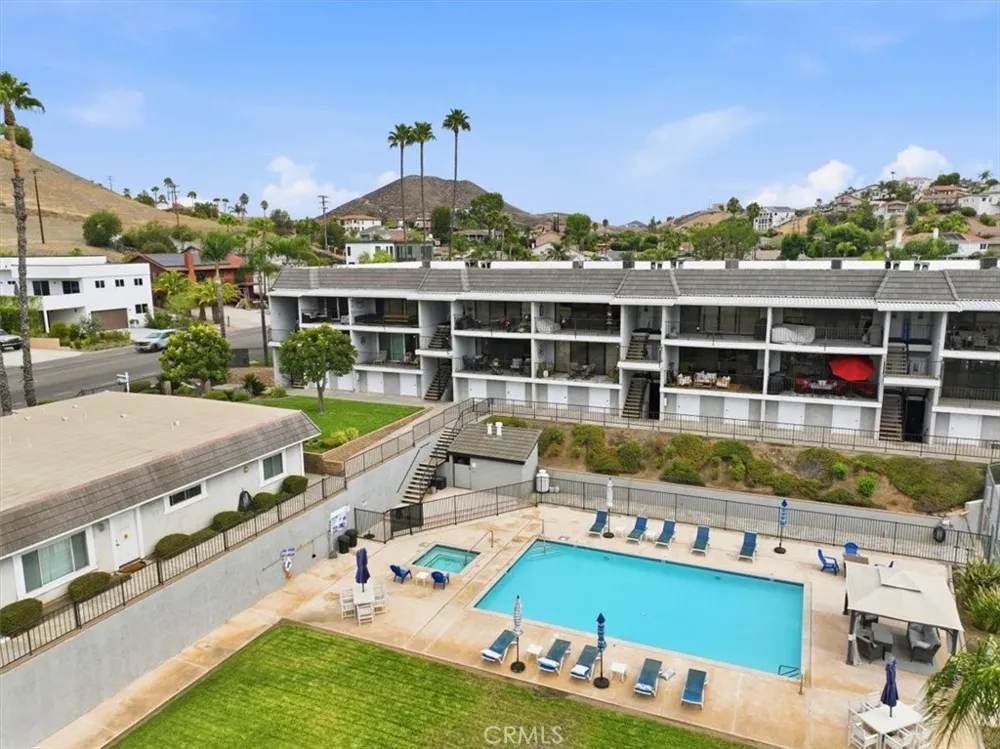 22570 Bass Place #1 Canyon Lake, CA 92587